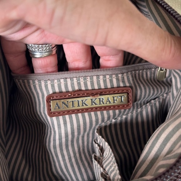 Antik Kraft Canvas Sling Bag Crossbody/Backpack Rucksack Unisex - Picture 5 of 7